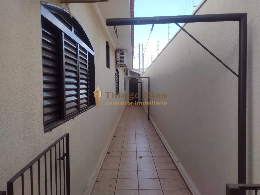 Casa, 4 quartos, 297 m² - Foto 9