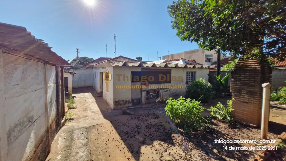 Loja-Salão, 256 m² - Foto 1