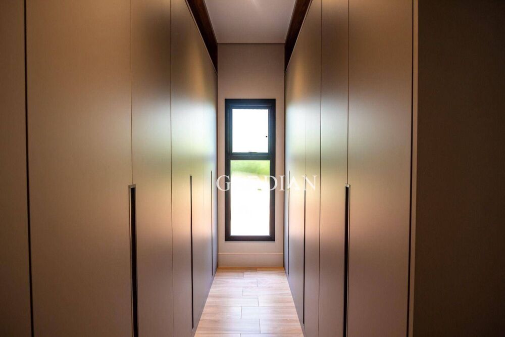 Chácara à venda com 5 quartos, 500m² - Foto 2