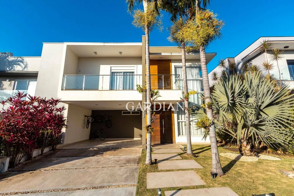 Sobrado, 3 quartos, 265 m² - Foto 1