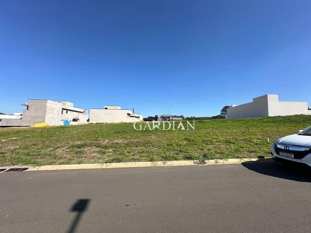 Loteamento e Condomínio, 300 m² - Foto 1