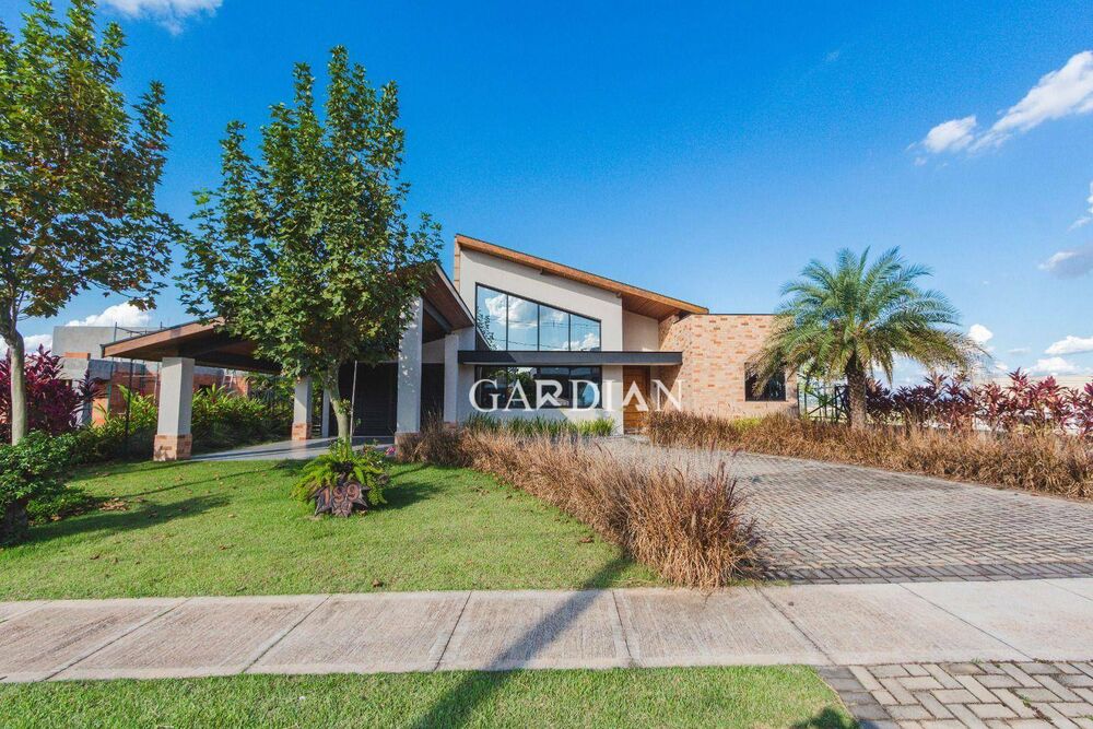 Casa de Condomínio, 4 quartos - Foto 1