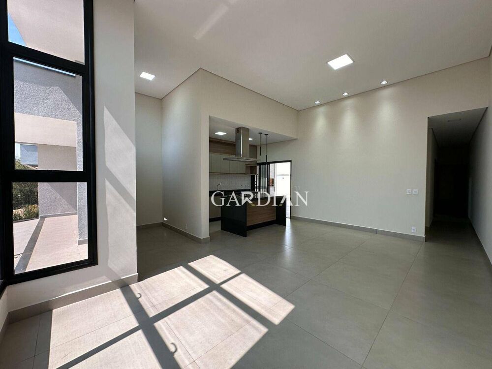 Casa de Condomínio à venda com 3 quartos, 185m² - Foto 3