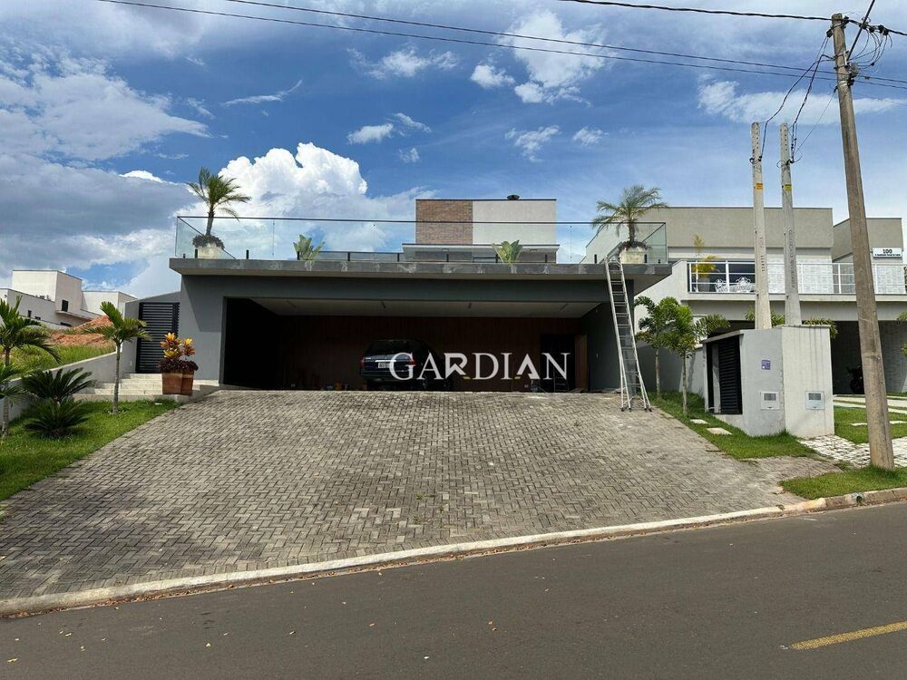 Casa de Condomínio à venda com 3 quartos, 390m² - Foto 2