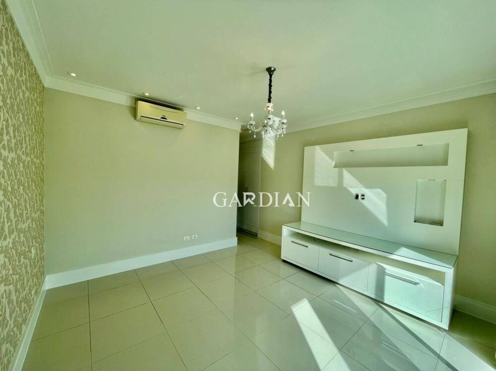 Casa de Condomínio para alugar com 4 quartos, 462m² - Foto 4