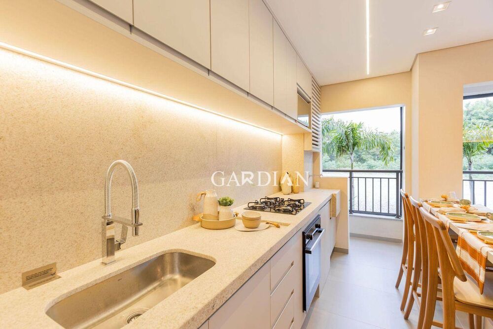 Apartamento à venda com 2 quartos, 69m² - Foto 1