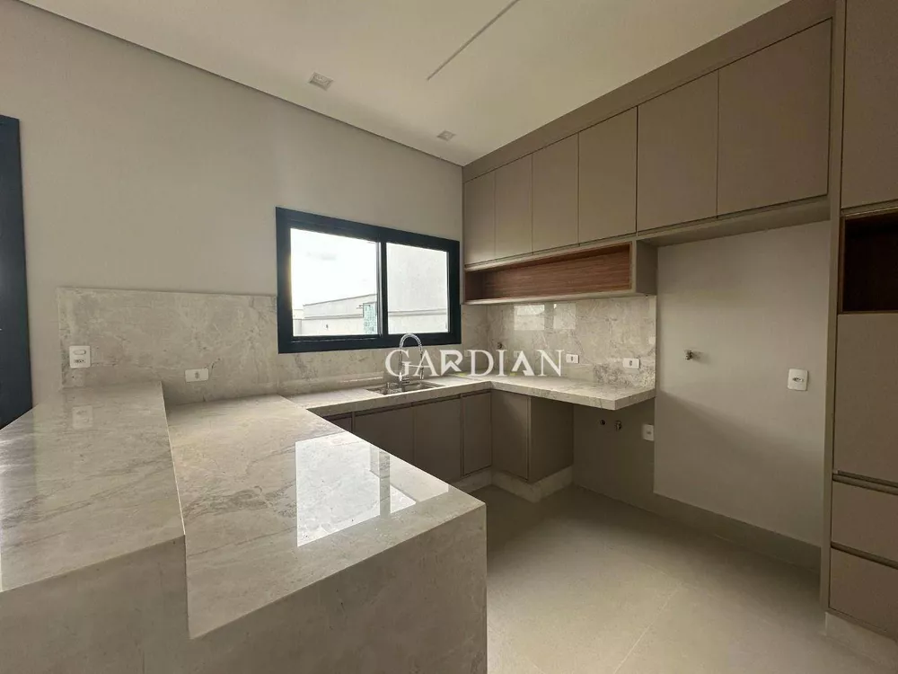 Sobrado, 3 quartos, 258 m² - Foto 6