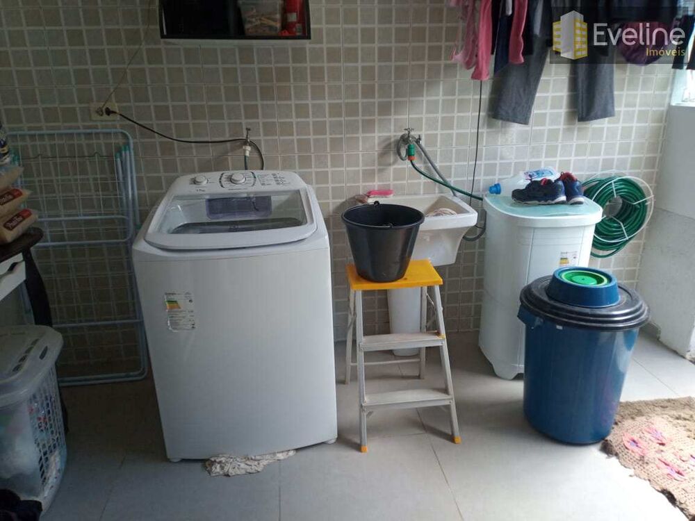 Casa, 2 quartos, 300 m² - Foto 2