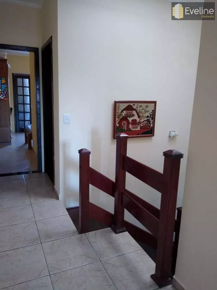 Casa à venda com 3 quartos, 167m² - Foto 10