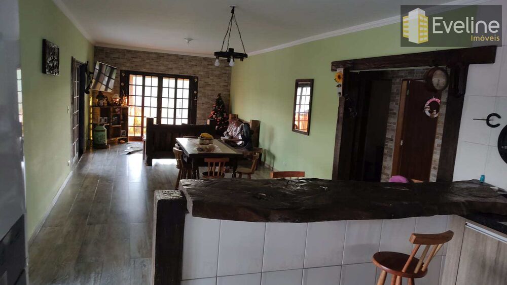 Casa à venda com 3 quartos - Foto 2