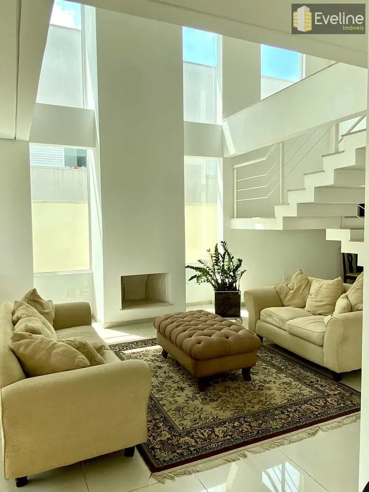 Casa, 3 quartos, 348 m² - Foto 2