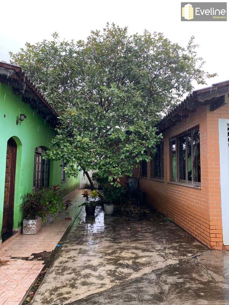 Casa, 3 quartos, 271 m² - Foto 2