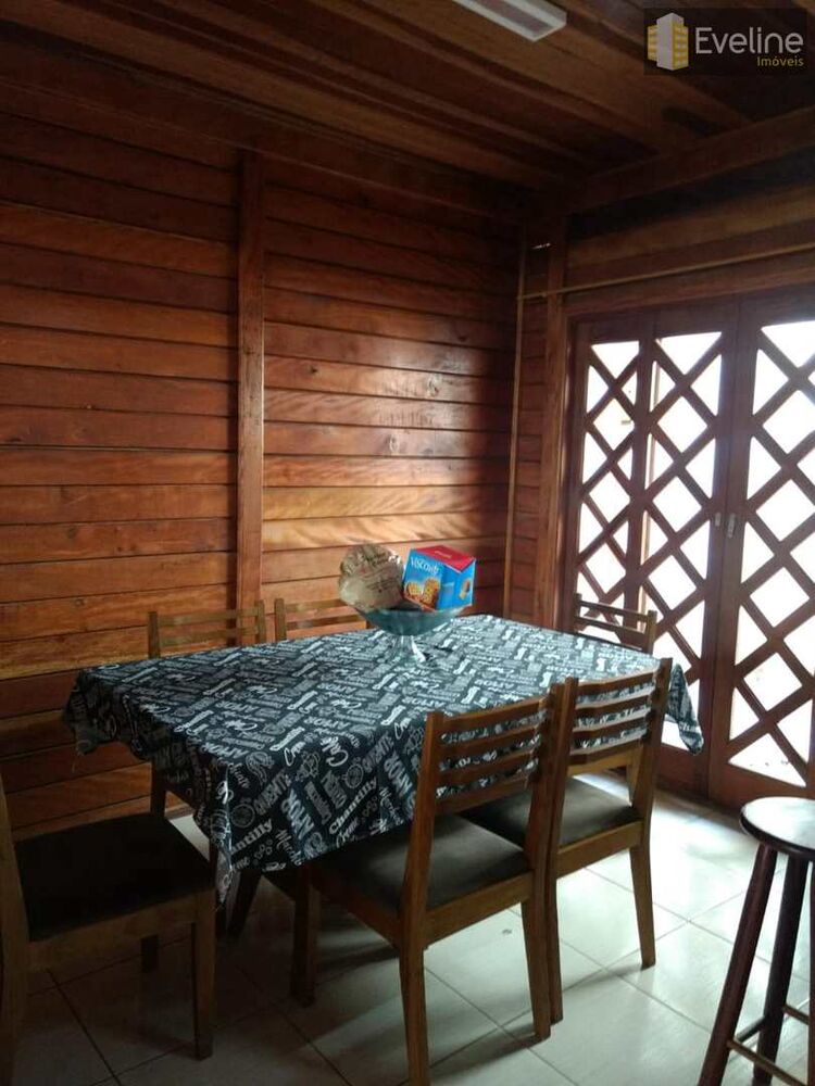 Casa, 3 quartos, 190 m² - Foto 2