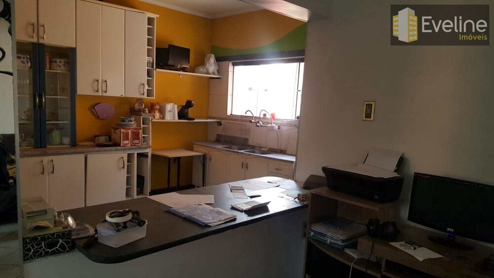 Casa, 3 quartos, 225 m² - Foto 4