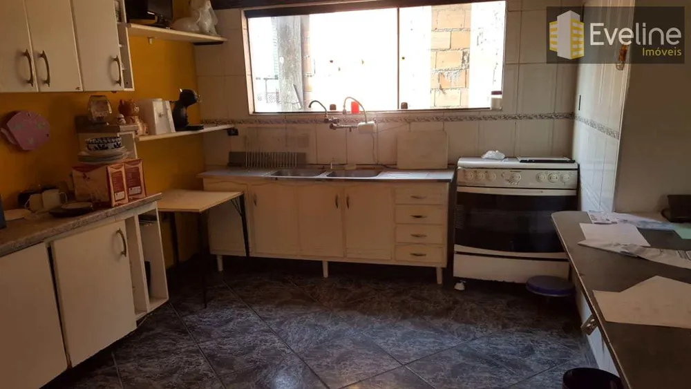Casa, 3 quartos, 225 m² - Foto 3