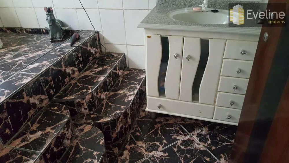 Casa, 3 quartos, 225 m² - Foto 6