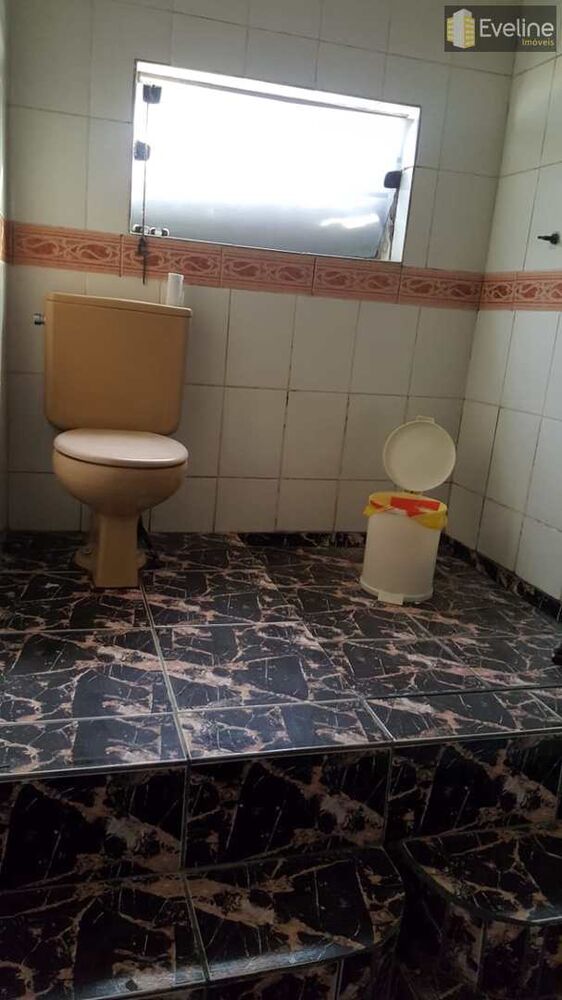 Casa, 3 quartos, 225 m² - Foto 2