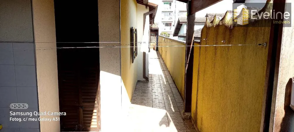 Casa, 3 quartos, 215 m² - Foto 14