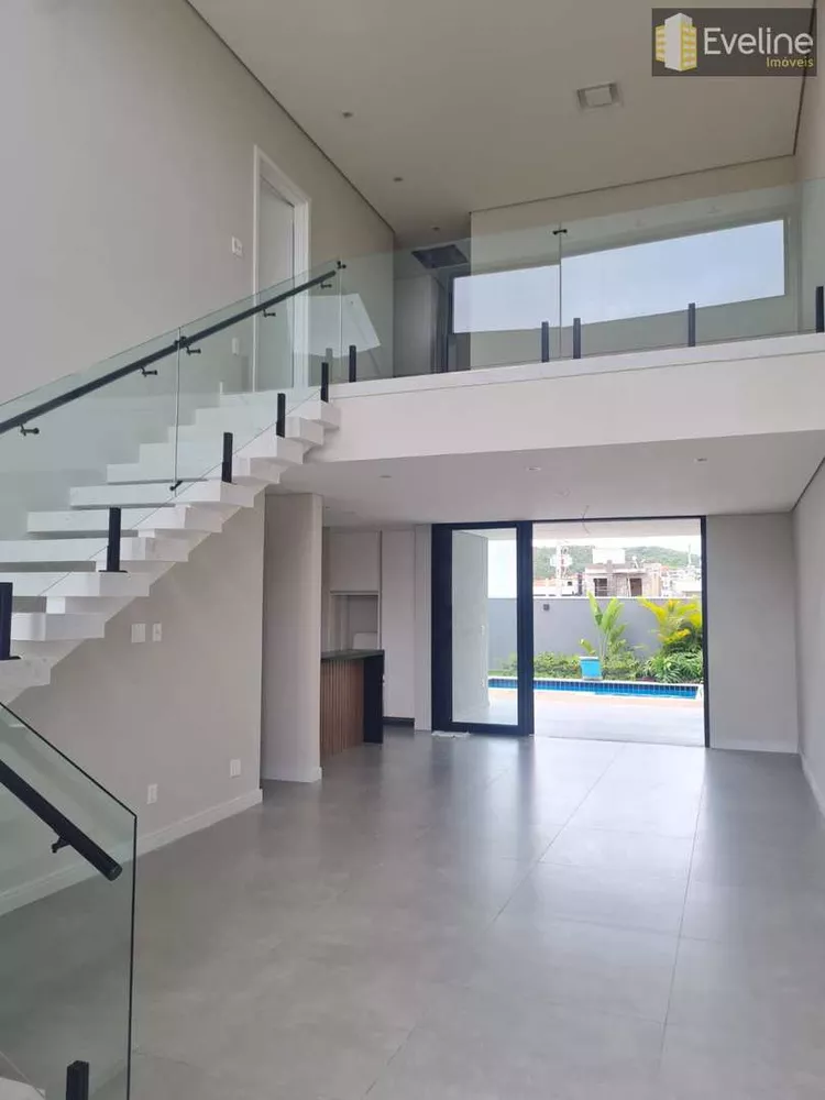 Casa de Condomínio à venda com 3 quartos, 202m² - Foto 5