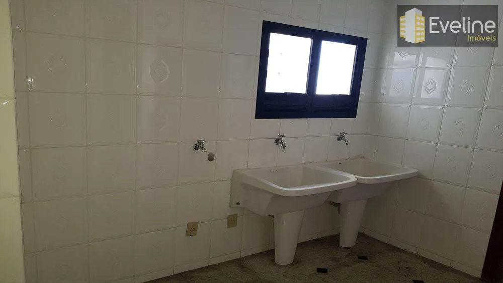 Apartamento, 4 quartos, 203 m² - Foto 9