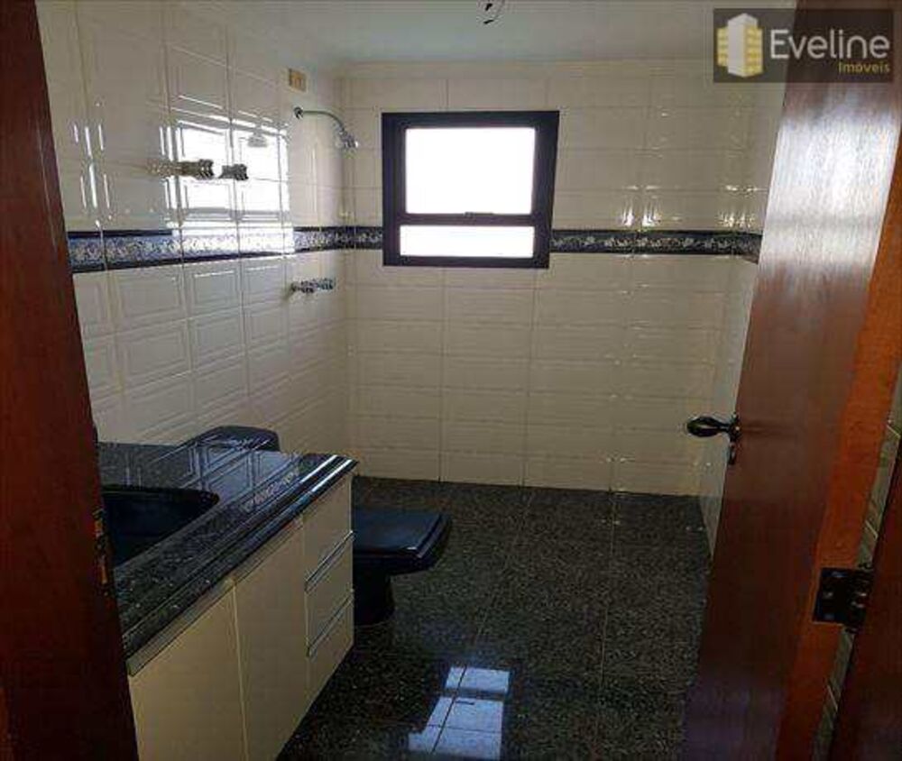 Apartamento, 4 quartos, 203 m² - Foto 2