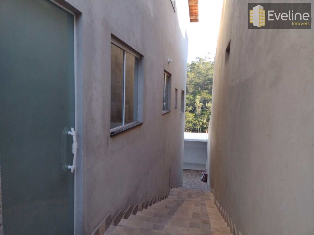 Casa, 3 quartos, 170 m² - Foto 1