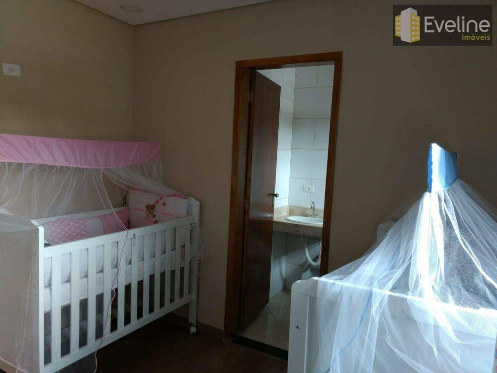Casa à venda com 3 quartos, 263m² - Foto 8