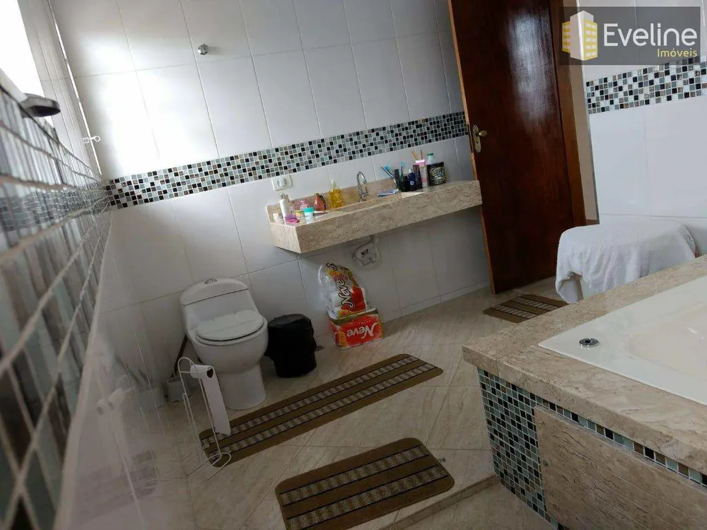 Casa, 3 quartos, 263 m² - Foto 18