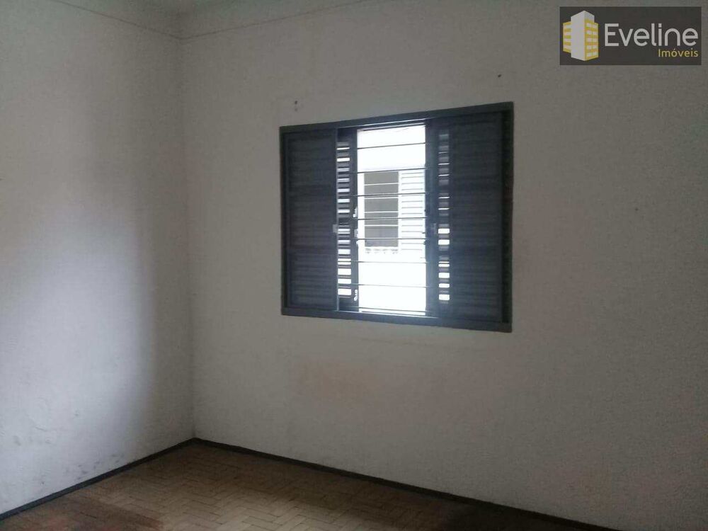 Casa, 3 quartos, 258 m² - Foto 2