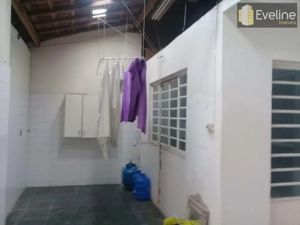 Casa, 3 quartos, 258 m² - Foto 11