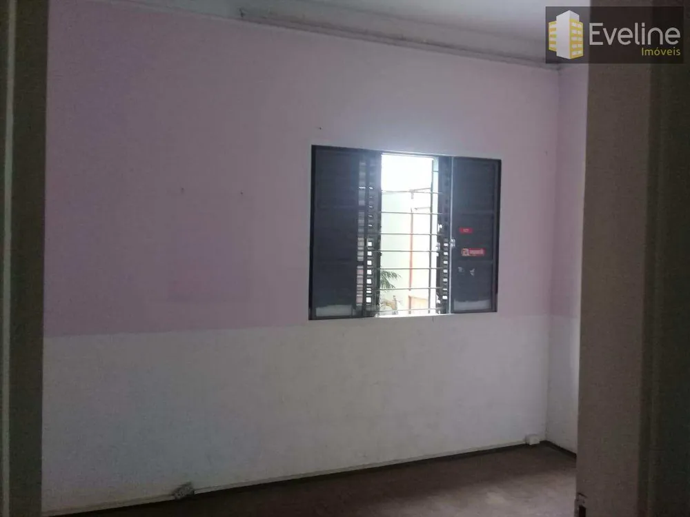 Casa, 3 quartos, 258 m² - Foto 8