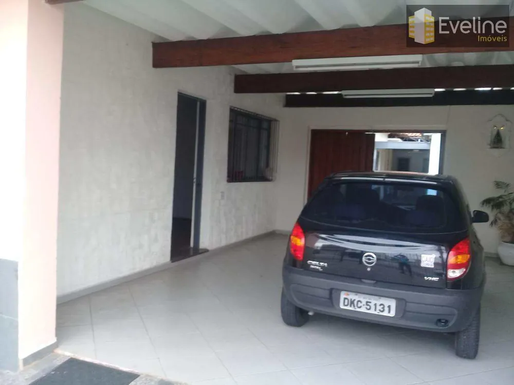 Casa, 3 quartos, 258 m² - Foto 15