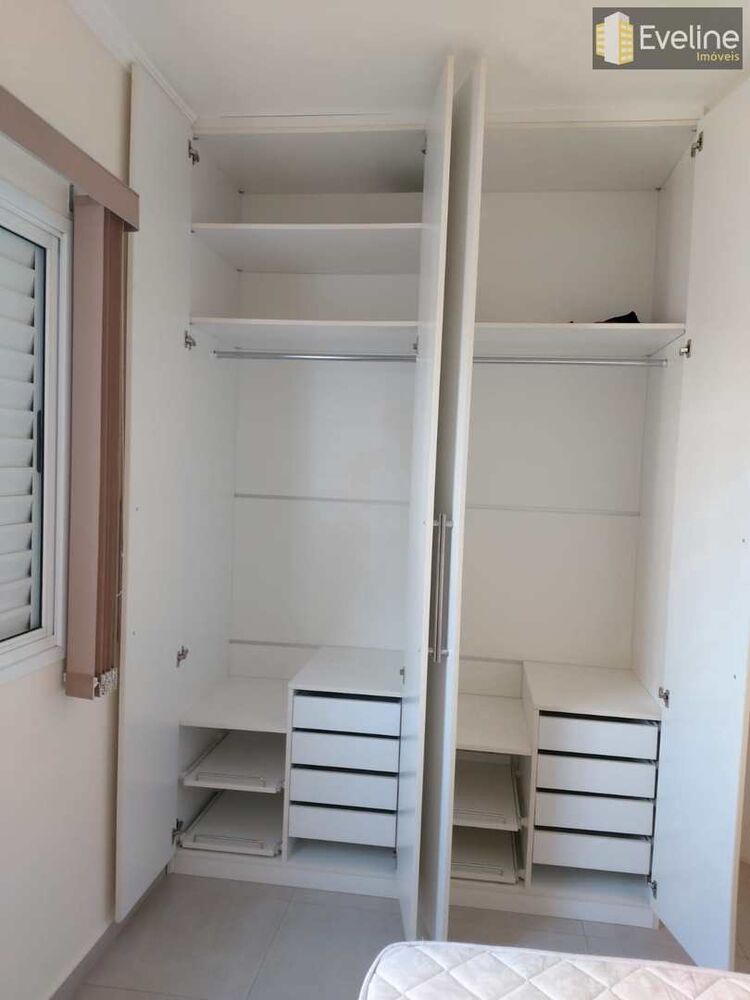 Apartamento à venda com 2 quartos, 57m² - Foto 2