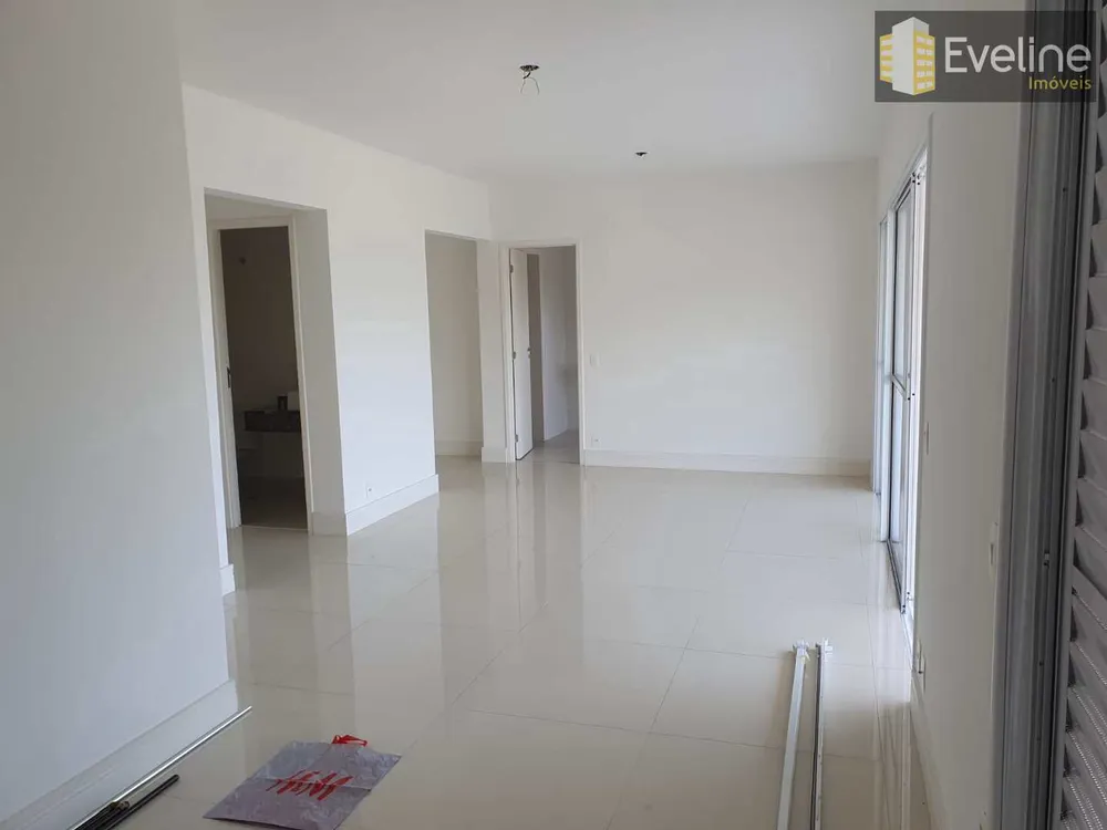 Apartamento, 3 quartos, 135 m² - Foto 2