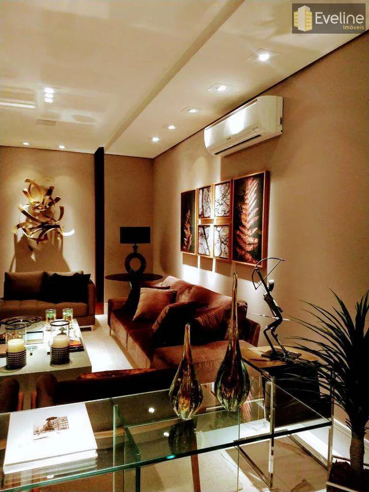 Apartamento, 4 quartos, 241 m² - Foto 1