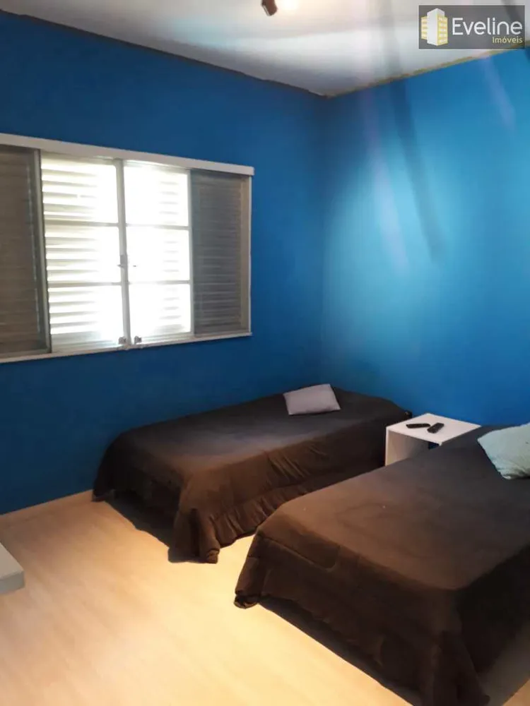 Casa, 3 quartos, 270 m² - Foto 8