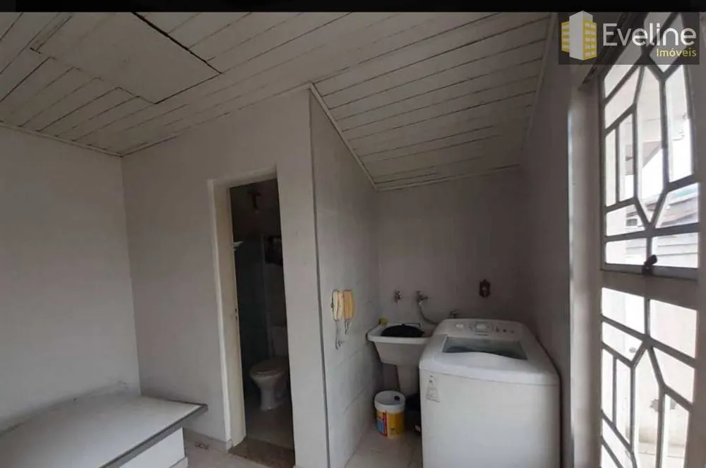 Casa, 3 quartos, 270 m² - Foto 12