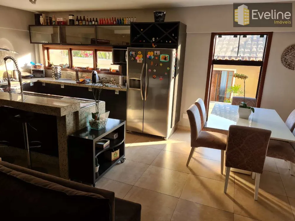 Casa, 3 quartos, 357 m² - Foto 7