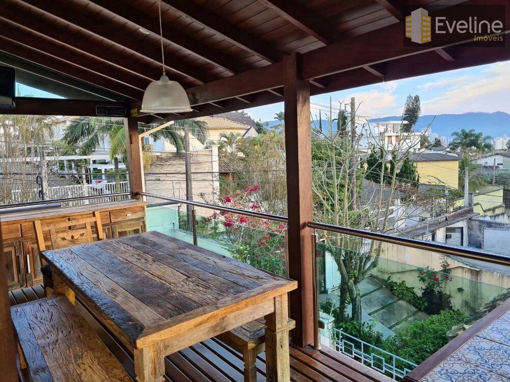 Casa, 3 quartos, 357 m² - Foto 3