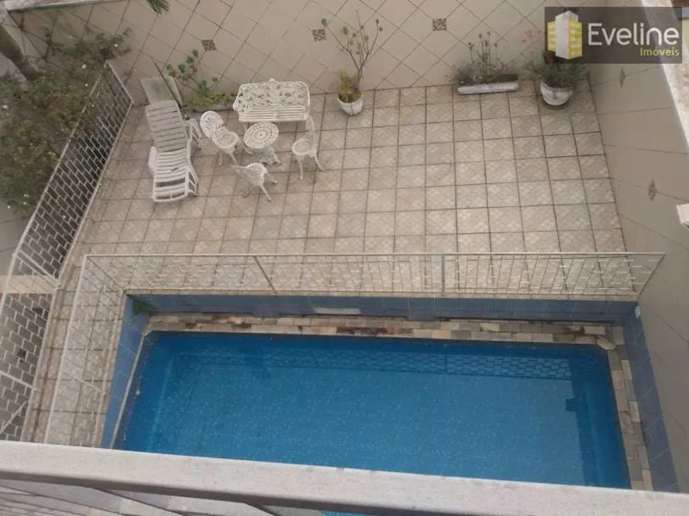 Casa, 5 quartos, 400 m² - Foto 1