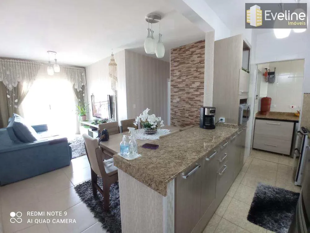 Apartamento, 3 quartos, 77 m² - Foto 1