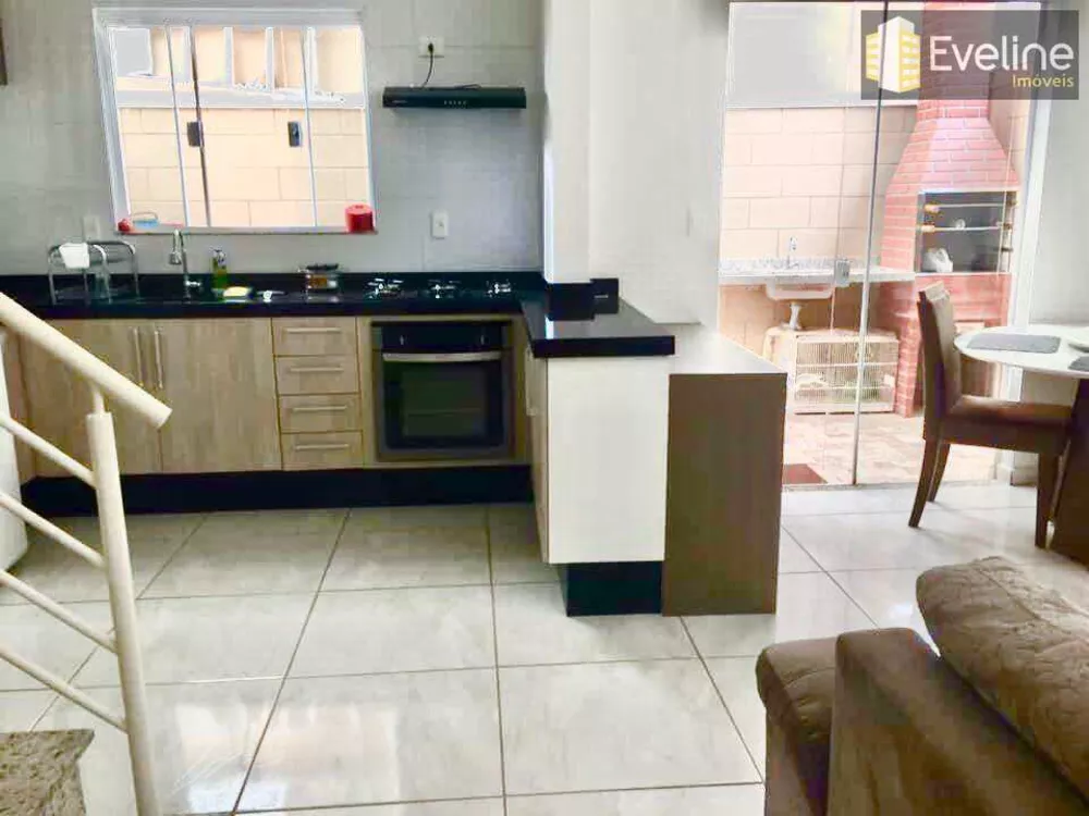 Casa de Condomínio à venda com 2 quartos, 69m² - Foto 4