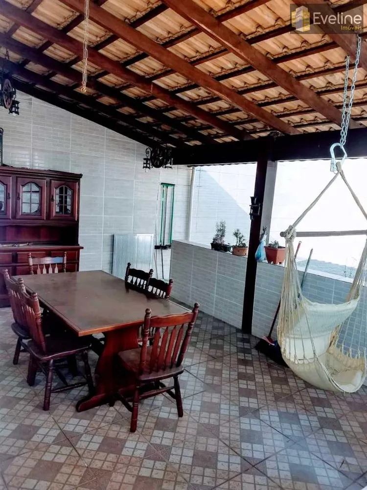 Casa, 3 quartos, 250 m² - Foto 2