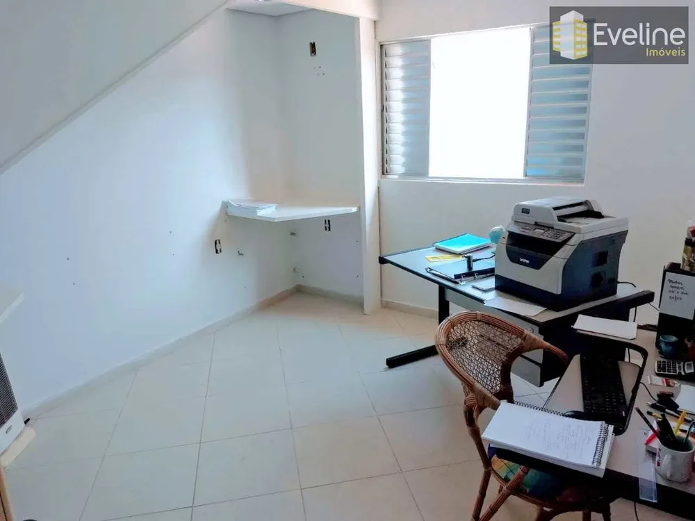 Casa, 3 quartos, 250 m² - Foto 8