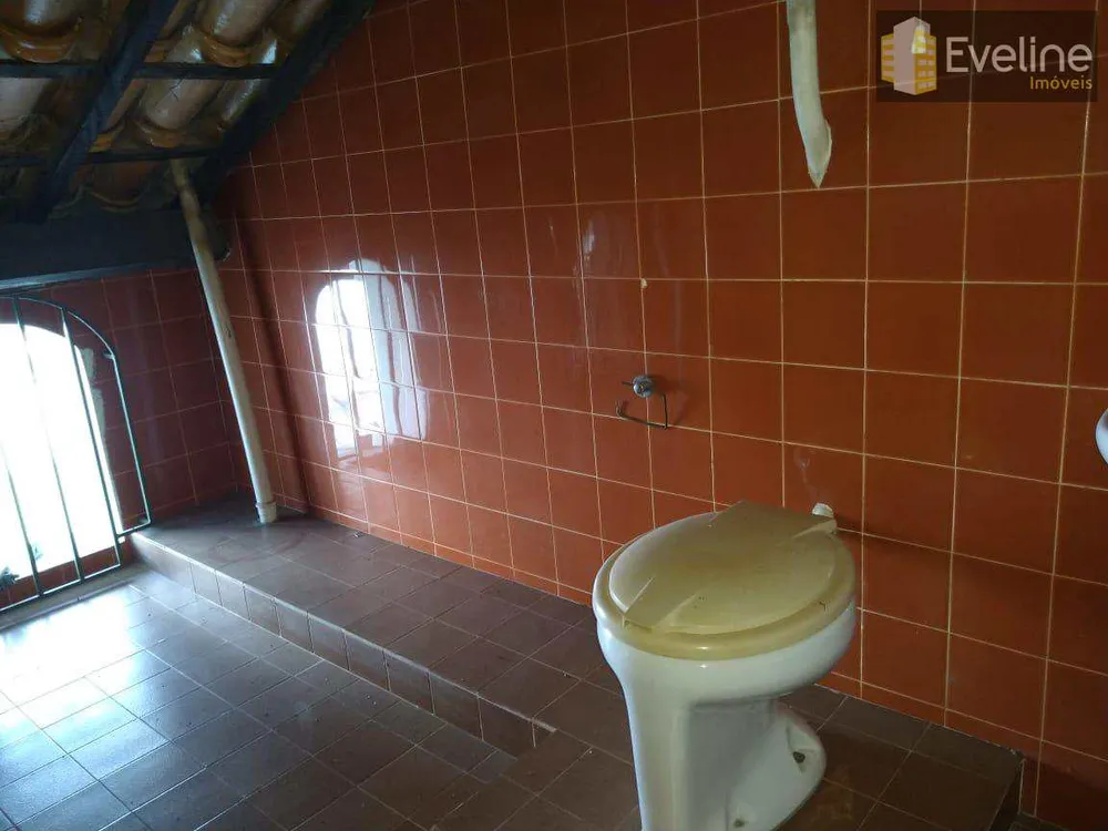 Casa, 4 quartos, 350 m² - Foto 11