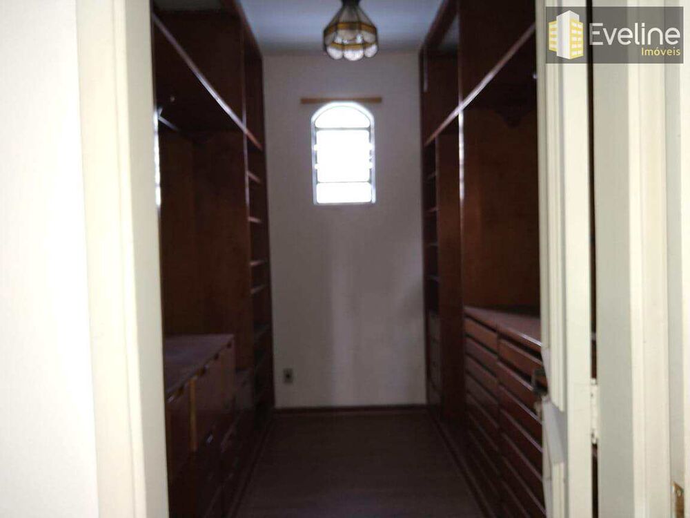 Casa, 4 quartos, 350 m² - Foto 4