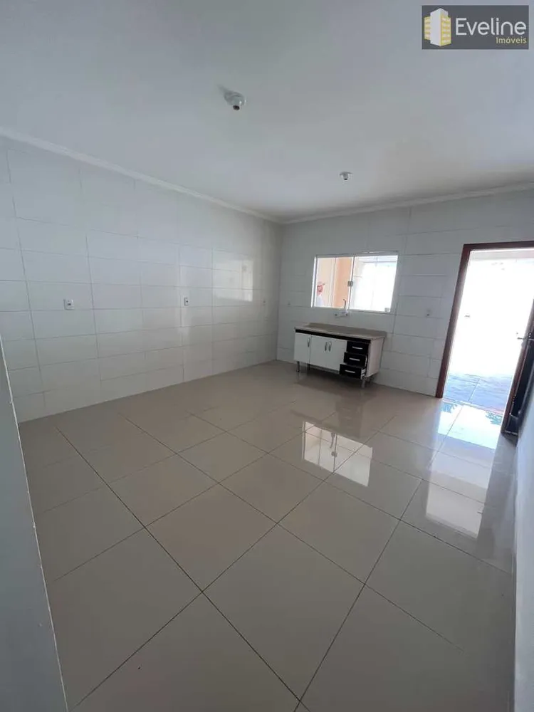 Sobrado, 3 quartos, 240 m² - Foto 2