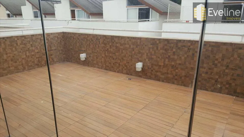 Casa, 3 quartos, 237 m² - Foto 2