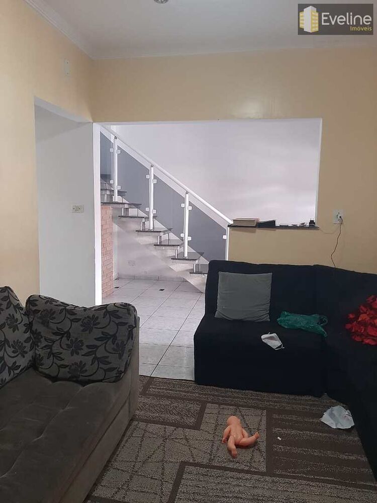 Casa, 4 quartos, 190 m² - Foto 1