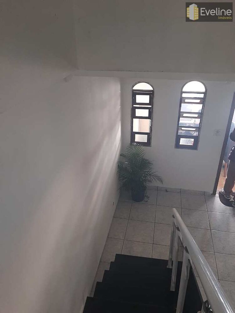 Casa, 4 quartos, 190 m² - Foto 4